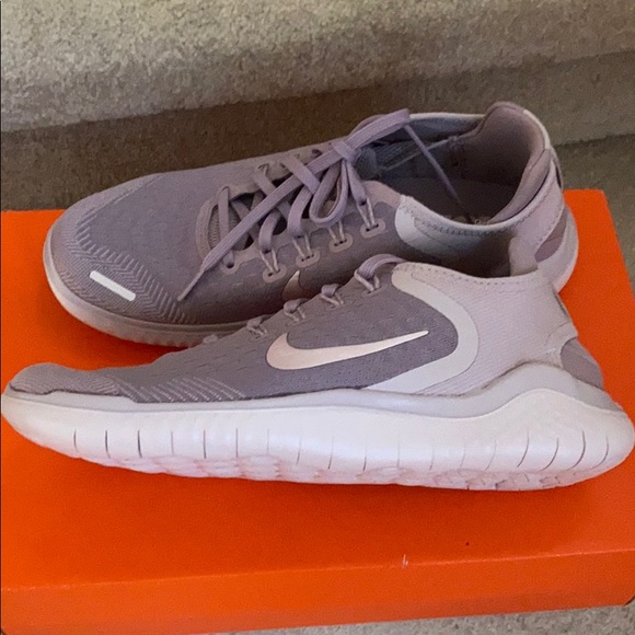 23:01 - Nike Free RN Sneakers - Picture 2 of 14